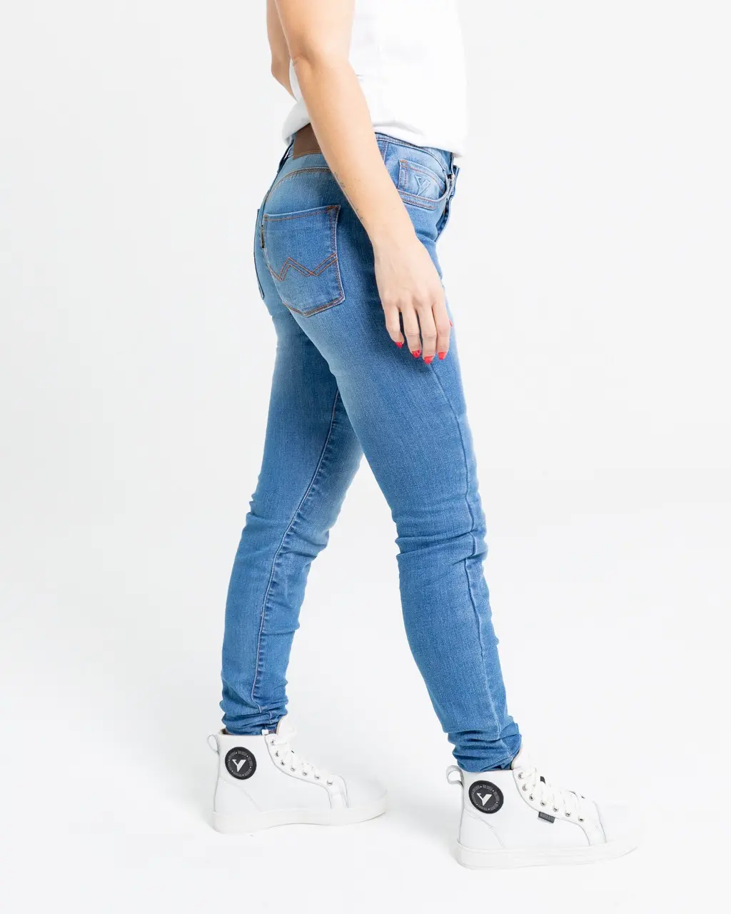 Trouser_Bull_Lady_Blue_10 en tamaño grande.webp