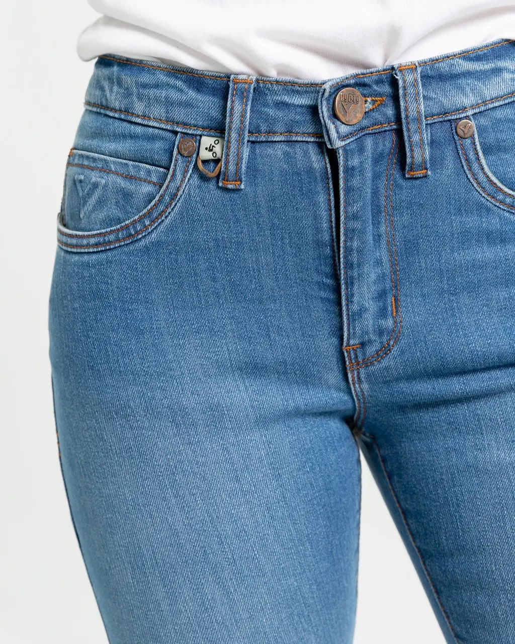 Trouser_Route_II_Lady_Light_Blue_9 en tamaño grande.webp