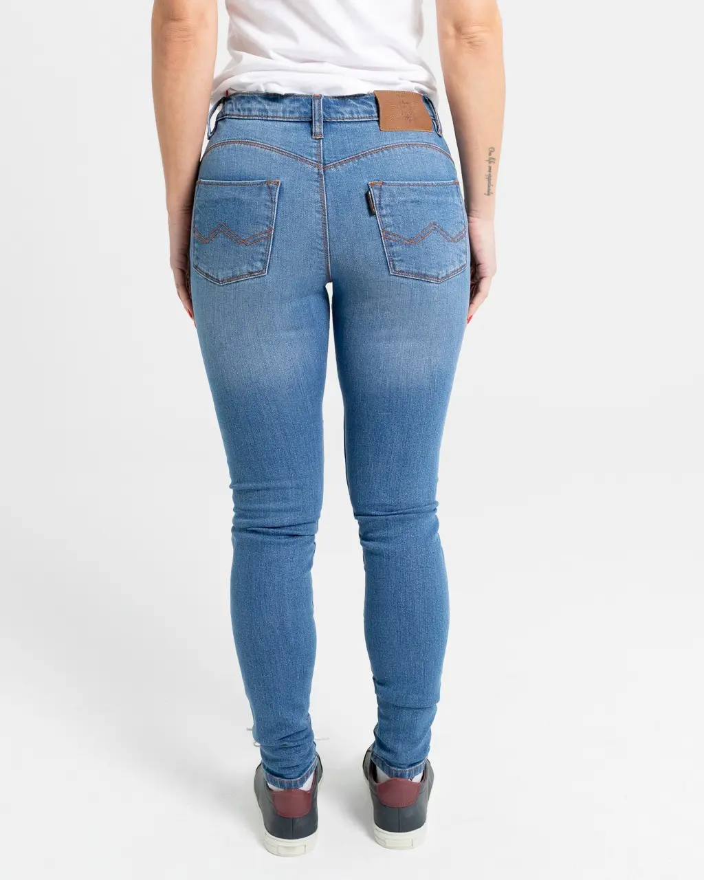 Trouser_Route_II_Lady_Light_Blue_7 en tamaño grande.webp