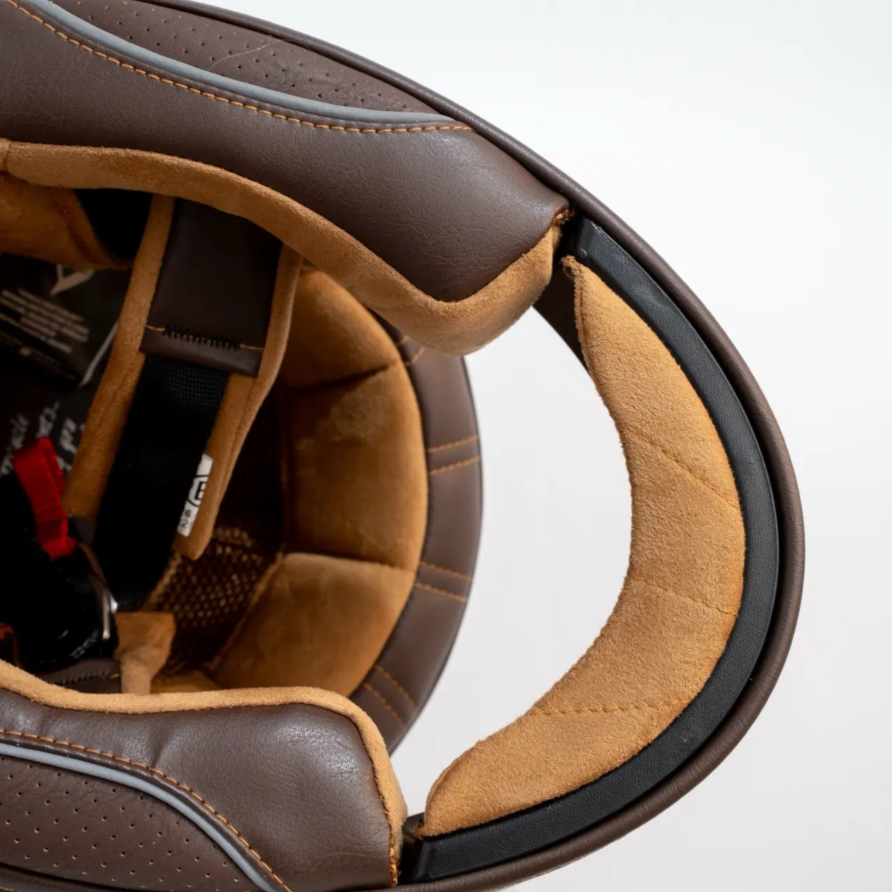 RoadsterIII_cream_07 en tamaño grande.webp